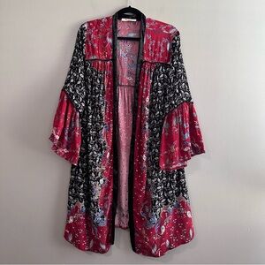 A Beautiful Soul Womens Size A (14-16) Red Black Floral Velvet Trim Open Kimono